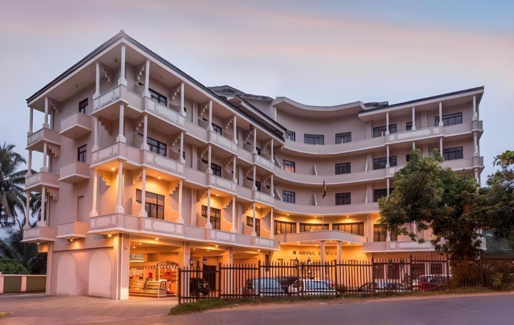Devon Hotel Kandy Dış mekan fotoğraf