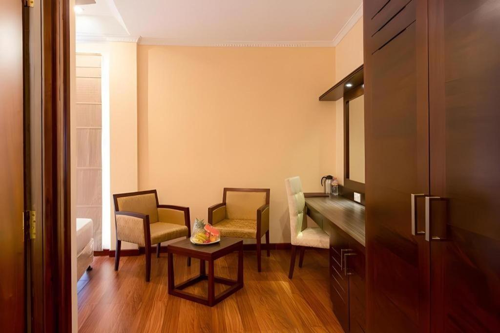 Devon Hotel Kandy Dış mekan fotoğraf