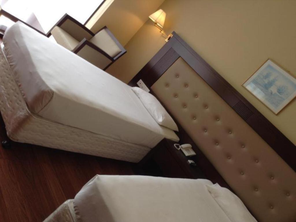 Devon Hotel Kandy Dış mekan fotoğraf