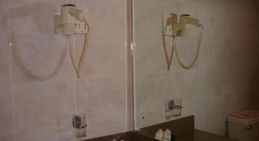 Devon Hotel Kandy Dış mekan fotoğraf