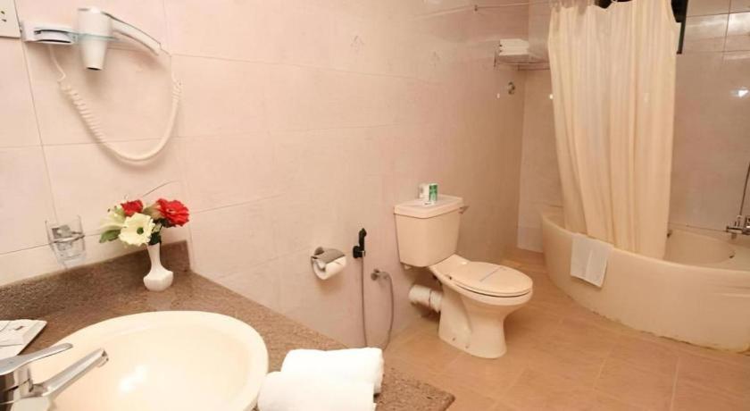 Devon Hotel Kandy Dış mekan fotoğraf